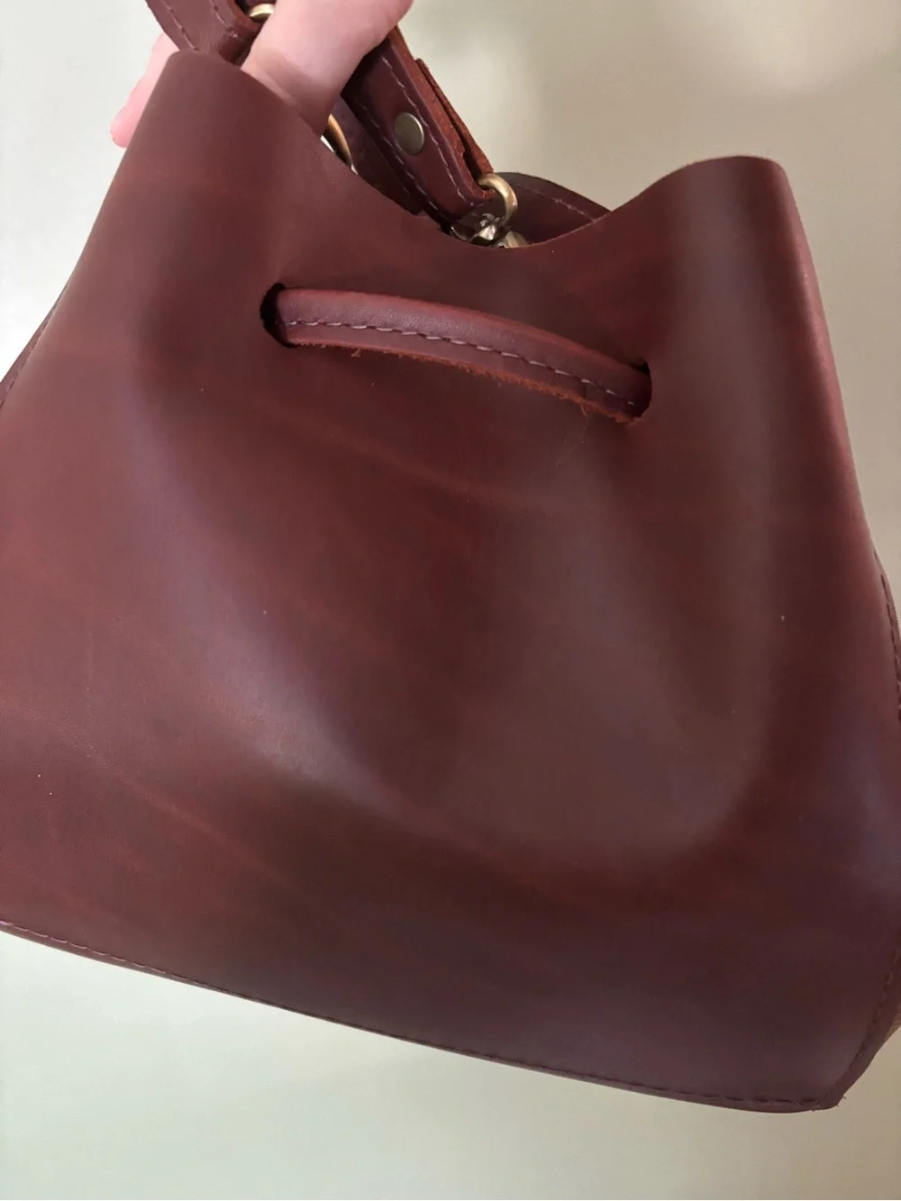 Classic Drawstring Crossbody Bucket Bag in 2 toned brown